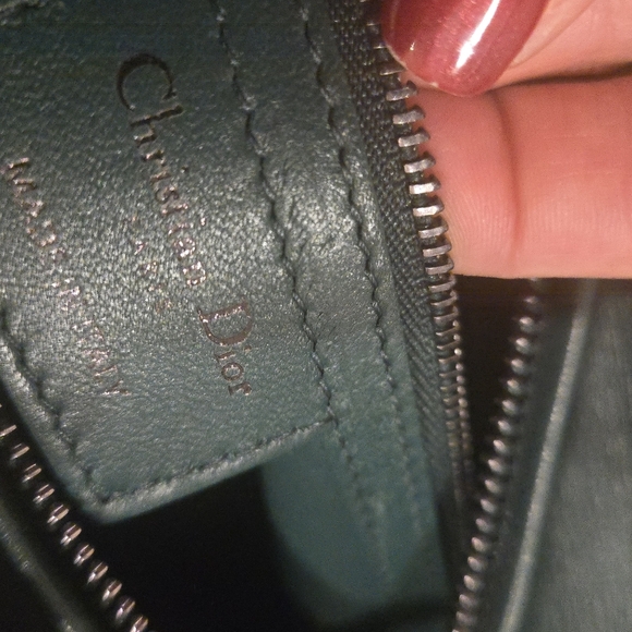 Lady Dior Medium Handbag - Picture 6 of 17